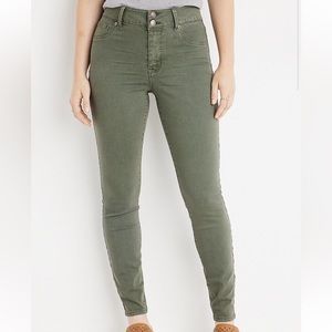 High Rise Olive Double Button Jegging Made With REPREVE